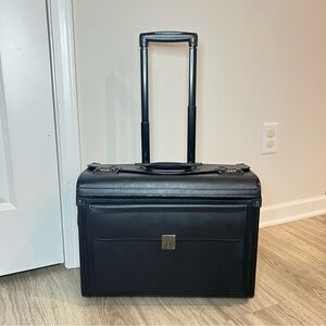 Alpine Swiss 19 Wheeled Briefcase Rolling Case Sales Sample Pilot Lawyer Attache